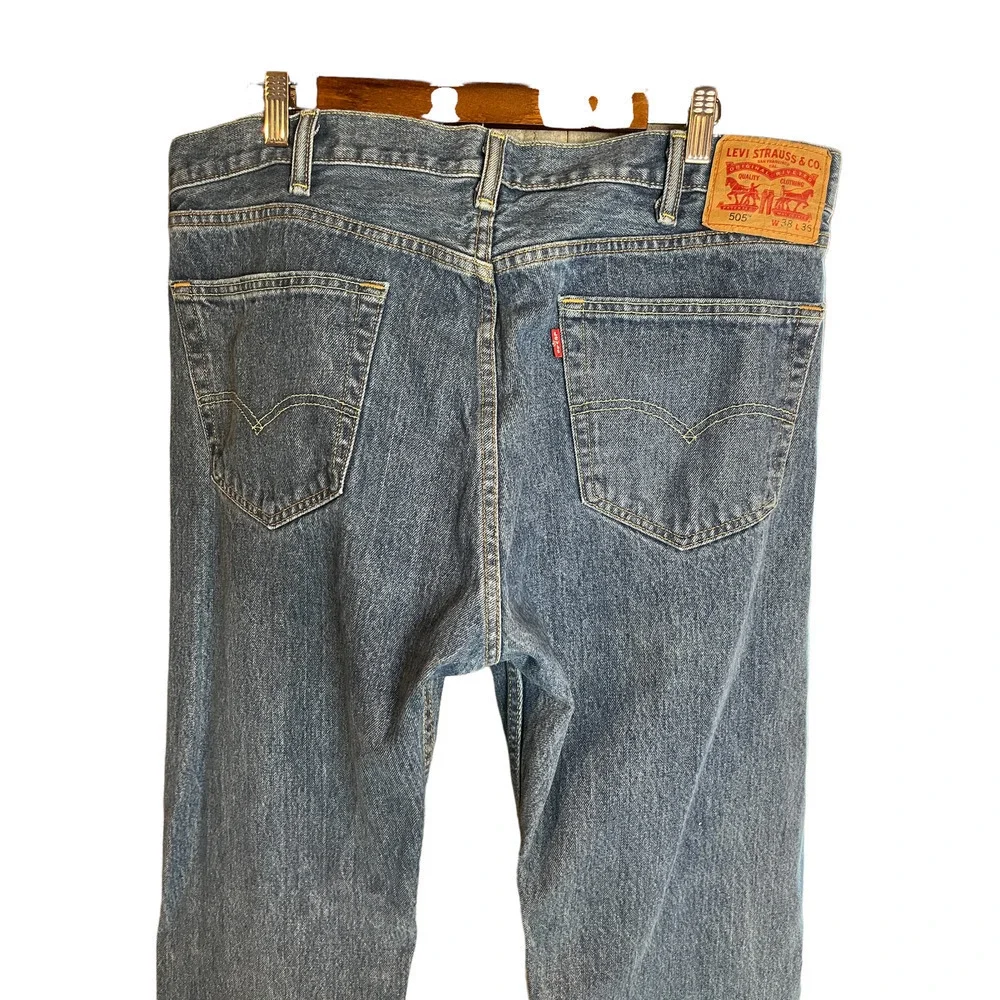 Levi’s Mens 505 Regular Jean
